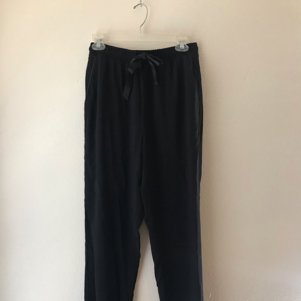 Lightweight Harem Ankle Pant